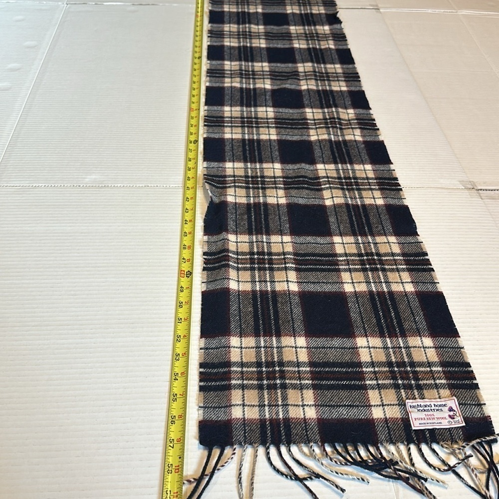 Highland Home Industries 100% pure new wo plaid scarf navy beige maroon white - Picture 5 of 7